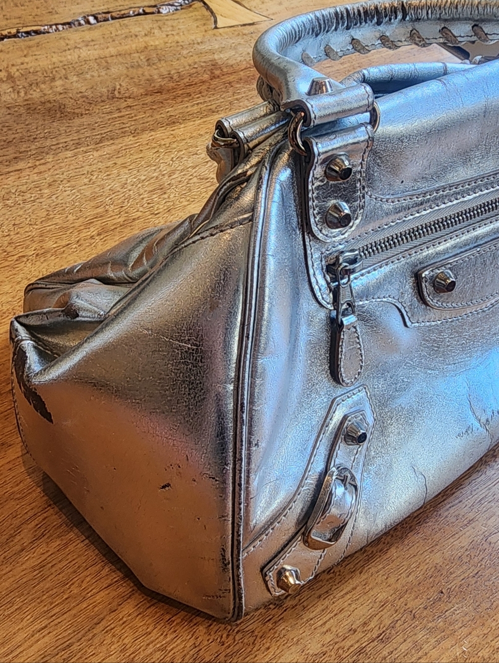 Balenciaga 2009 Metallic Silver Bowling PM Bag With Braided Handles Y2K - Picture 6 of 16